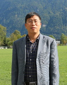 严思杰